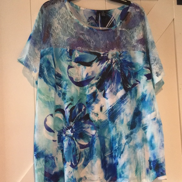 new directions Tops - Ladies top